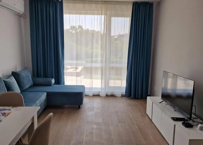 Apartment Sineva Sinemorets *